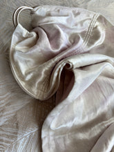 Oyster Shell, Standard Size, Platinum Label, Seashells & Rainbows Collection, Eco~Silk Ring Sling, SP2
