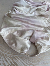 Oyster Shell, Standard Size, Platinum Label, Seashells & Rainbows Collection, Eco~Silk Ring Sling, SP2