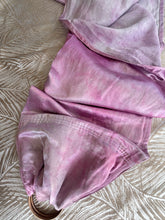 Queen Conch, Standard Size, Platinum Label, Seashells & Rainbows Collection, Eco~Silk Ring Sling, SP5