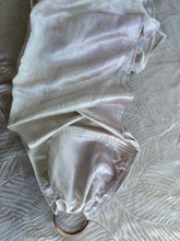 Sand Dollar, Standard Size, Platinum Label, Seashells & Rainbows Collection, Eco~Silk Ring Sling, SP14