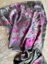 Scallop, Standard Size, Platinum Label, Seashells & Rainbows Collection, Eco~Silk Ring Sling, SP17