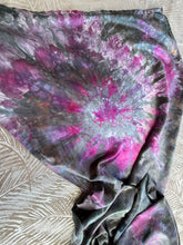 Scallop, Standard Size, Platinum Label, Seashells & Rainbows Collection, Eco~Silk Ring Sling, SP17