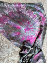 Scallop, Standard Size, Platinum Label, Seashells & Rainbows Collection, Eco~Silk Ring Sling, SP17