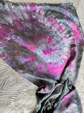 Scallop, Standard Size, Platinum Label, Seashells & Rainbows Collection, Eco~Silk Ring Sling, SP17